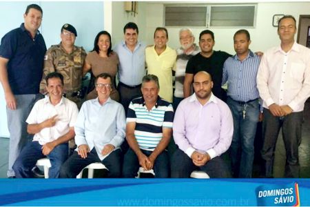 DIVINÓPOLIS: vereadores eleitos e reeleitos tomam café da manhã com o tucano Domingos Sávio (PSDB)